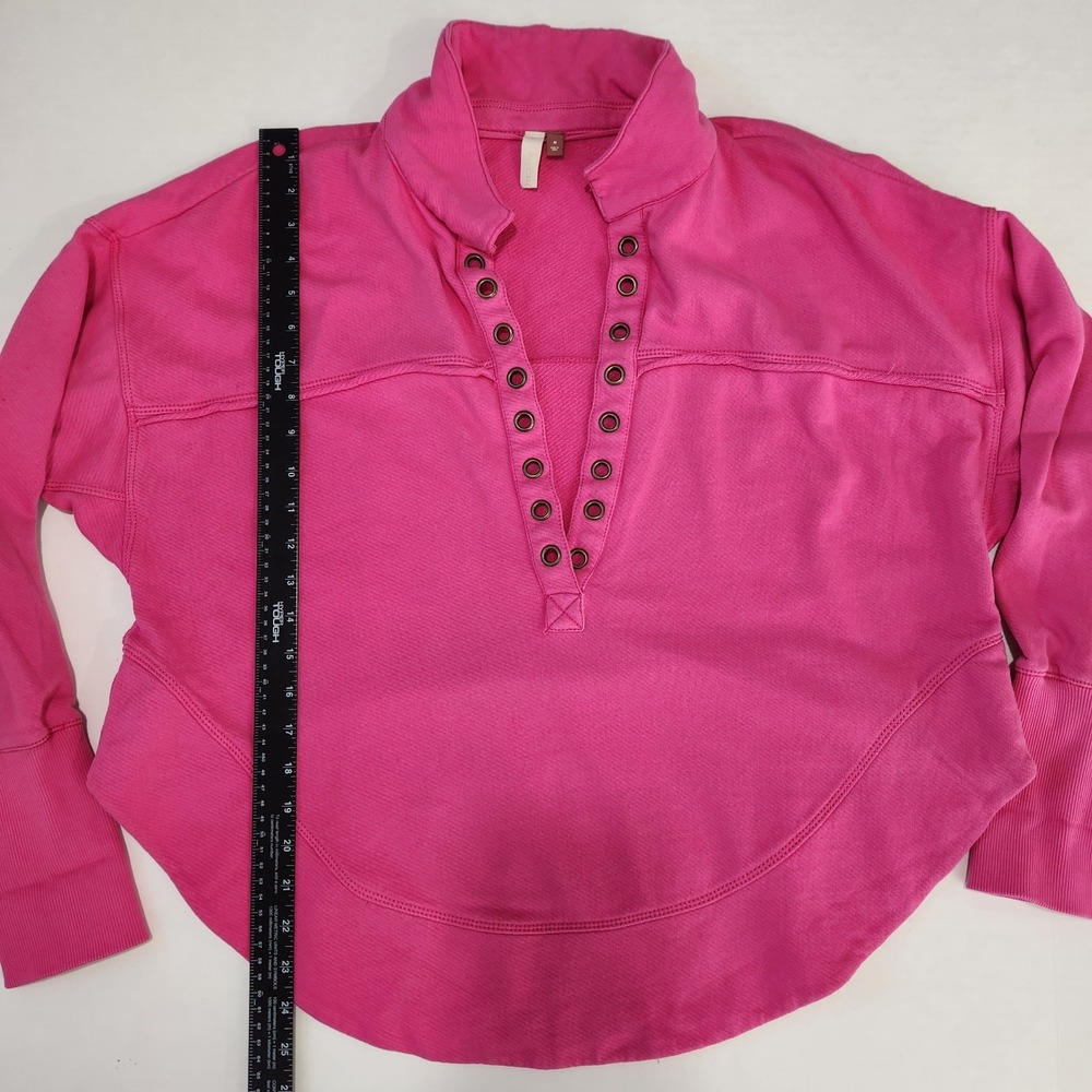 Pilcro Anthropologie V-Neck‎ Oversized Sweatshirt M Pink Grommet Accents - Picture 7 of 9